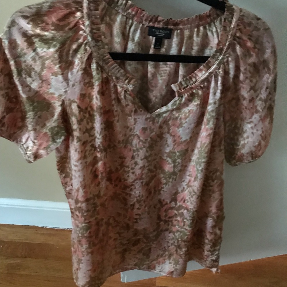 Tops - Picture 2 of 2